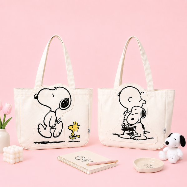 Peanuts Snoopy Canvas Daily Tote