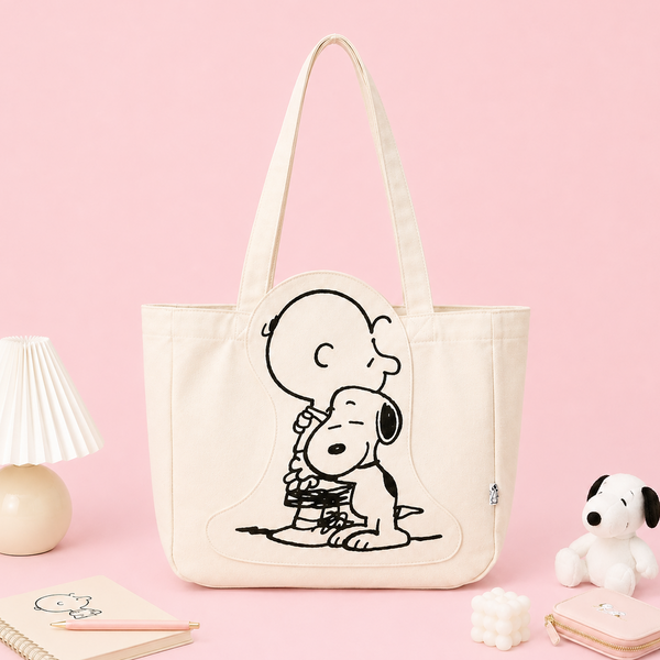Peanuts Snoopy Canvas Daily Tote