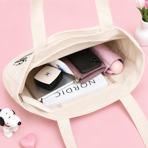 Peanuts Snoopy Canvas Daily Tote