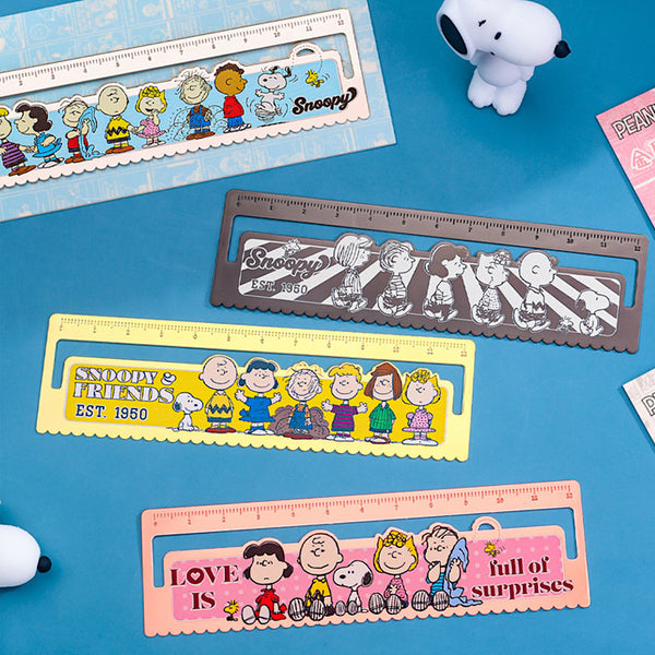 Peanuts Snoopy Die-Cut Bookmark Ruler - Last Stock